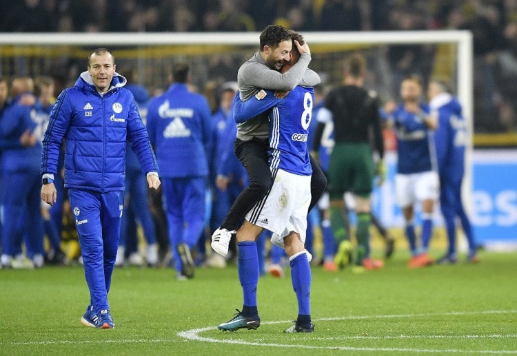 Bursa taruhan semakin mengunggulkan Schalke 04 setelah kebangkitan mereka di papan klasemen Bundesliga