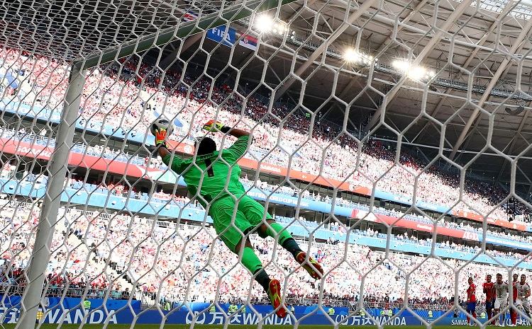 A gorgeous free kick lifted Serbia to a win over Keylor Navas and Costa Rica in World Cup 2018