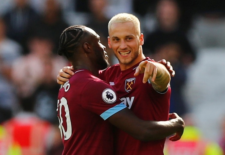 Marko Arnautovic score the winner against Man United in the Premier League