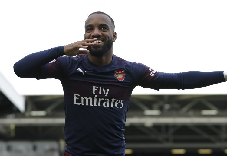 Premier League: Lacazette sẵn sàng phạm lỗi chiến thuật để chặn đối phương phản công.