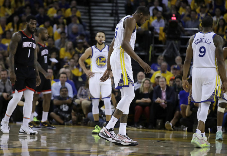 NBA: Kevin  Durant picks up an injury during the match against the Houston Rockets