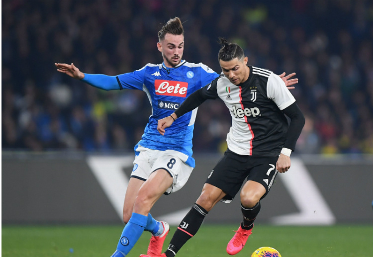 Serie A: cuộc đọ sức giữa Napoli với Juventus có tiếng nói quyết định trong cuộc đua đến ngôi vô địch