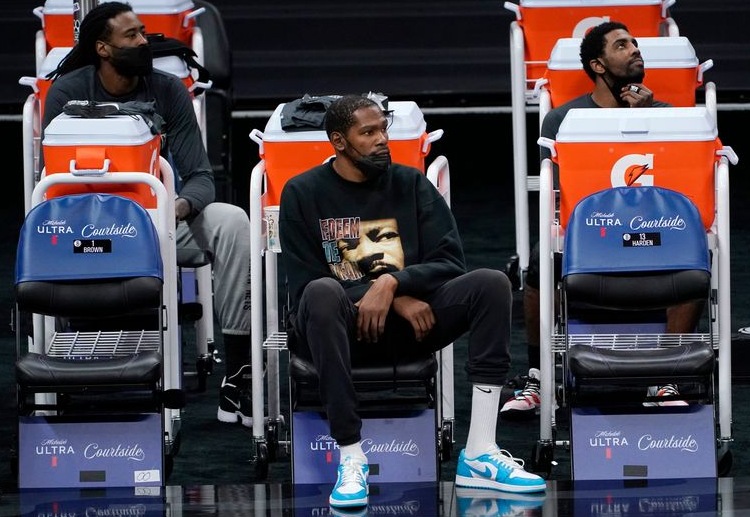 Kevin Durant won't be playing in the most awaited face-off between the Brooklyn Nets & LA Lakers in NBA