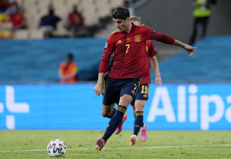 Alvaro Morata missed a chance to score in Spain's 0-0 draw against Sweden in Euro 2020