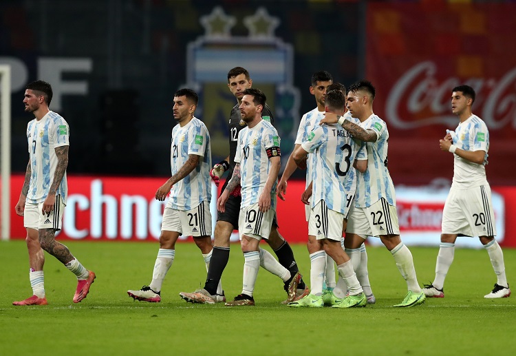 Vòng loại World Cup: Messi đã có ít nhất 3 cú sút nguy hiểm về phía khung thành của Chile