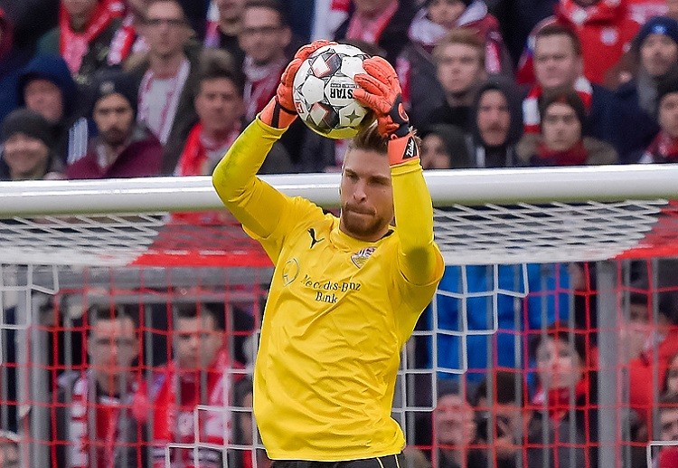 Liverpool ingin bawa Ron Robert Zieler ke Liga Inggris.