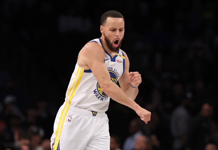 NBA: Curry tiếp tục thể hiện khả năng ném 3 điểm ấn tượng