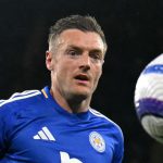 레스터 시티는 주장 바디가 팀 내 영향력에 불만을 품고 있다는 소문이 도는 등 내부 문제로 홍역을 치르고 있다.