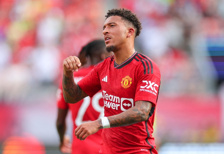 ဆန်ချိုကို မေဂျာလိဂ် ကလပ်တွေ ကလည်း စိတ်ဝင်စားနေသလို ပရီးမီးယားလိဂ် ကလပ် အက်စတွန်ဗီလာနဲ့ နာပိုလီ တို့ကလည်း စိတ်ဝင်စားနေတယ်လို့ သိရပါတယ်။