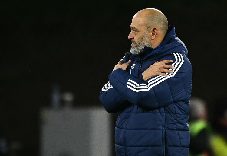 Nuno Espírito Santo incar papan atas klasemen Premier League