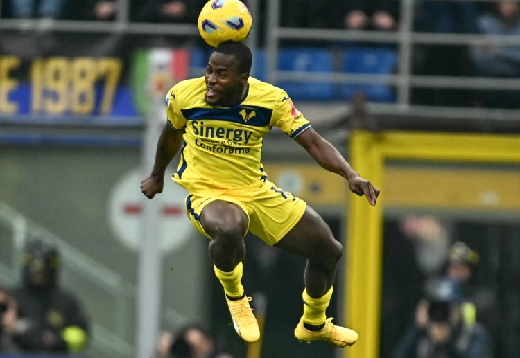 英超联赛 查祖亚是否能在英超赛场继续发光发热,成为球迷们热议的话题。