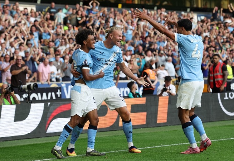 မန်ချက်စတာစီးတီး ကတော့ ပရီးမီးယားလိဂ် အဖွင့် ပွဲစဉ်မှာ ဝုဗ်ကို မိုလီနက်စ်မှာ ၀-၄ ဆိုတဲ့ အားရစရာ ရလဒ်နဲ့ အနိုင်ရထားပါတယ်။