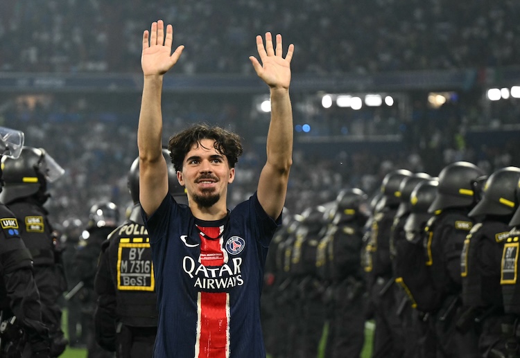 လာလီဂါ ထိပ်သီး တို့ဟာ ရီးရဲလ်မက်ဒရစ်ဟာ ဗစ်တင်ညာကို ပစ်မှတ်ထားနေပေမယ့် ပီအက်စ်ဂျီဟာ ဒီနွေမှာ ဘယ်လောက် ပြောင်းရွှေ့ကြေးပေးပေး ရောင်းထုတ်မှာ မဟုတ်ကြောင်း သိရပါတယ်။