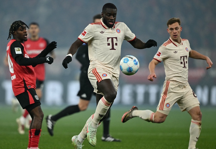 လက်တလော မှာတော့ လာလီဂါ ကလပ်က ဗဟိုခံစစ်မှာ ဒင်းန် ဟောက်ဆန်၊ မီလီတာအိုနဲ့ အဆန်စီယို တို့ကို အလှည့်ကျ ပုံစံနဲ့ အသုံးပြုနေပါတယ်။