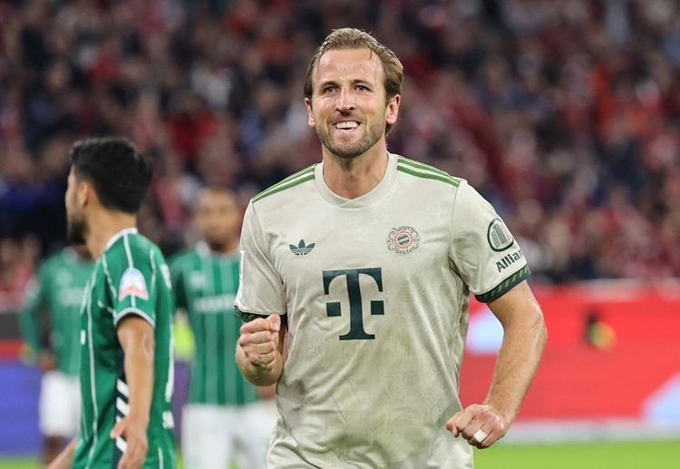 ၂၀၂၃ ခုနှစ်မှာ တော့တင်ဟမ်ဟော့စပါး ကနေ ဘေယန်မြူးနစ်ကို ပြောင်းရွှေ့လာခဲ့တဲ့ ဟယ်ရီကိန်းက ဘွန်ဒက်စ်လီဂါ ကလပ် အတွက် ပြိုင်ပွဲစုံ ၁၀၄ ပွဲ ကစားပြီး သွင်းဂိုး ၁၀၀ ပြည့်ခဲ့တာပါ။