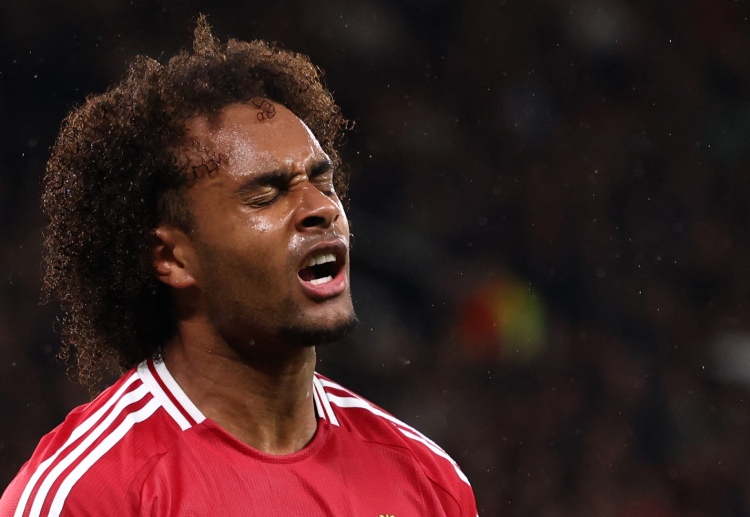 လာလီဂါ ကလပ် ဆီဗီလာ ကတော့ မန်ချက်စတာယူနိုက်တက် တိုက်စစ်မှူး ဂျော်ရွှာ ဇစ်ခ်ဇီး ကို အပြိုင်အဆိုင် ခေါ်ယူဖို့ နောက်ဆုံး စိတ်ဝင်စားလာတဲ့ အသင်း ဖြစ်ပါတယ်။