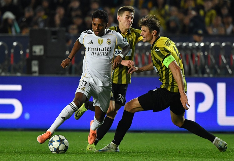 ဒါ့အပြင် ရိုဒရီဂိုက ရီးရဲလ်မက်ဒရစ်နဲ့ အတူ လာလီဂါ ဖလား ၃ ကြိမ်၊ ချန်ပီယံလိဂ် ၂ ကြိမ်၊ ကလပ် ကမ္ဘာ့ဖလား ၂ ကြိမ် အပါအဝင် ဆုဖလား များစွာ ကိုင်မြှောက်ထားနိုင်ခဲ့သူလည်း ဖြစ်ပါတယ်။