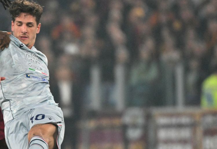 意甲联赛 扎尼奥洛下半场进球作废,那不勒斯最终0比1失利。