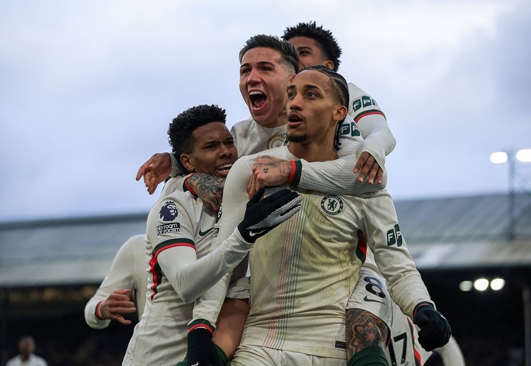 英超联赛 切尔西新帅罗塞尼尔带队客场以3比1击败水晶宫。