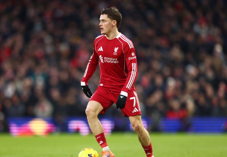 အာဆင်နယ်က ပရီးမီးယားလိဂ် နောက်ဆုံး ၇ ပွဲဆက်တိုက် အနိုင်ရထားချိန်မှာ လစ်ဗာပူးလ် ကတော့ နောက်ဆုံးကစားခဲ့တဲ့ လိဂ်ပွဲစဉ် ၇ ပွဲမှာ ၄ ပွဲ သရေကျခဲ့ပါတယ်။