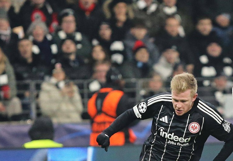 欧冠联赛  法兰克福锋线因布尔卡特的长期缺席而失色，他赛季初表现亮眼。