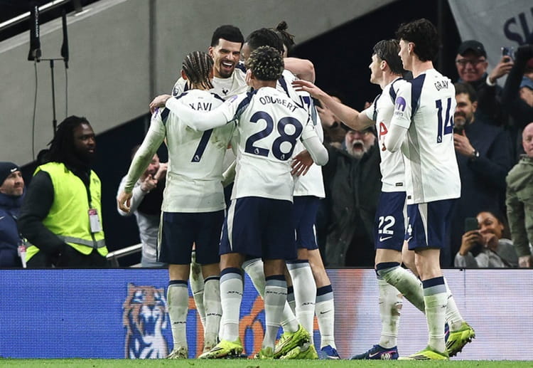 ဒီရာသီမှာတော့ နည်းပြသစ် သောမတ်စ် ဖရန့်ခ် လက်အောက်မှာ စပါးက ရလဒ်တွေ ဆိုးရွားနေပြီး ပရီးမီးယားလိဂ်မှာ အဆင့် ၁၅ အထိ ရောက်နေပါတယ်။