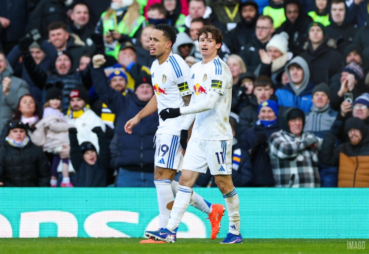 လိဒ်စ်ဟာ ဒီဇင်ဘာလက စပြီး ပရီးမီးယားလိဂ်မှာ မန်စီးတီး၊ ယူနိုက်တက်တို့ ပြီးရင် ရှုံးပွဲ အနည်းဆုံး (၂ ပွဲသာ ရှုံး) အသင်း ဖြစ်ပေမဲ့ သရေပွဲတွေ အရမ်းများနေတာ (၇ ပွဲ) က အားနည်းချက် ဖြစ်နေပါတယ်။