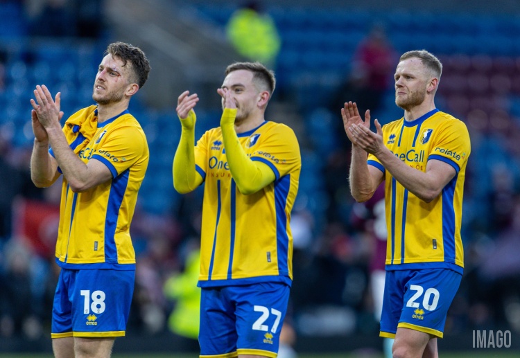 Mansfield Town finished their FA Cup match against Burnley with a 2–1 victory
