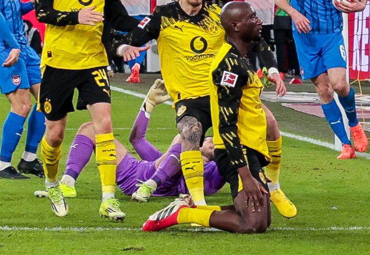 德甲联赛 多特蒙德的进攻核心依旧由吉拉西担纲。