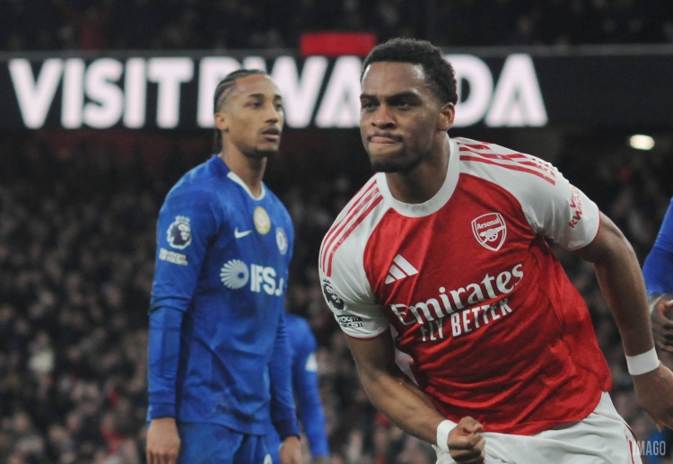 ပတ်ဒရို နတ်တိုရဲ့ အနီကတ်ဟာ ချဲလ်ဆီး အတွက် ဒီရာသီ (၉) ကတ်မြောက် အနီကတ် ဖြစ်ပြီး ဒါဟာ ပရီးမီးယားလိဂ်ရဲ့ တစ်ရာသီ အတွင်း အနီကတ် အများဆုံး ရတဲ့ စံချိန်ကို ပူးတွဲတင်ရှိသွားတာပါ။