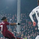 英超联赛 萨默维尔在比赛第65分钟攻破富勒姆球门，这粒进球也终结了他们的连胜势头。