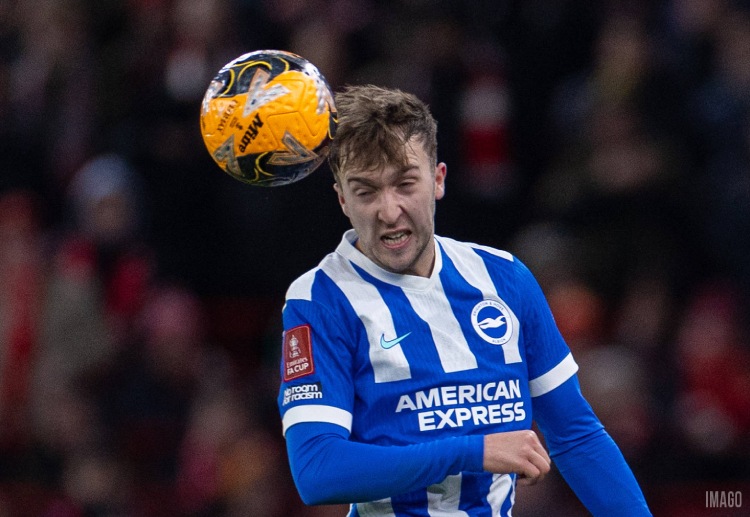 ဘရိုက်တန်ဟာ ဒီဇင်ဘာလ အစကတည်းက ပရီးမီးယားလိဂ် ၁၃ ပွဲမှာ ၁ ပွဲသာ အနိုင်ရရှိခဲ့ပြီး ရလဒ်တွေ ဆိုးရွားခဲ့ပါတယ်။