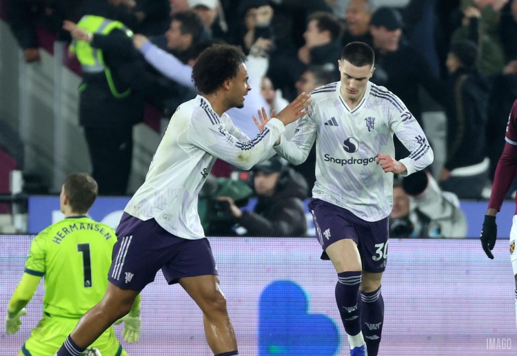 ဒါ့အပြင် ကာရစ်ခ်ဟာ ယူနိုက်တက် နည်းပြ အဖြစ် ပရီးမီးယားလိဂ် (၉) ပွဲ ကိုင်တွယ်အပြီးမှာ ရမှတ် (၂၃) မှတ် (၇ ပွဲ နိုင်၊ ၂ ပွဲ သရေ) အထိ ရရှိထားပြီ ဖြစ်ပါတယ်။