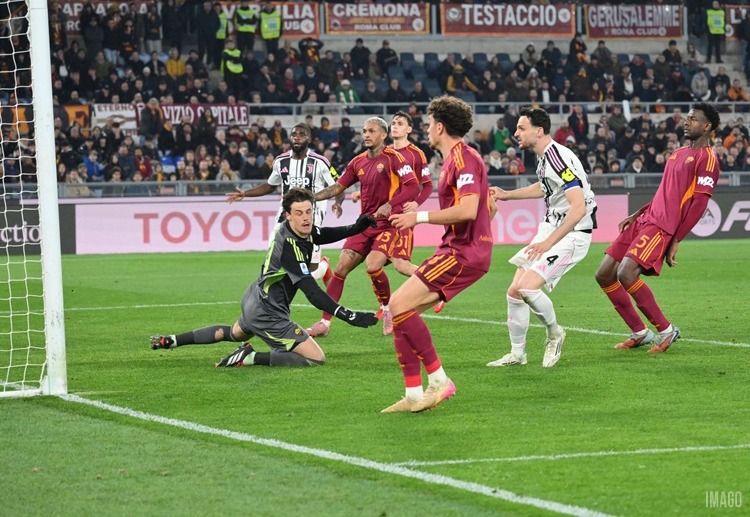 Serie A: Juventus ghi 2 bàn ở những phút cuối để cầm hòa Roma