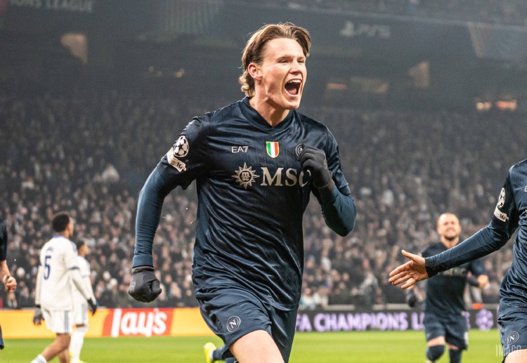 나폴리는 이날 승리로 리그 4연승을 기록, 상승세를 이어갔다.